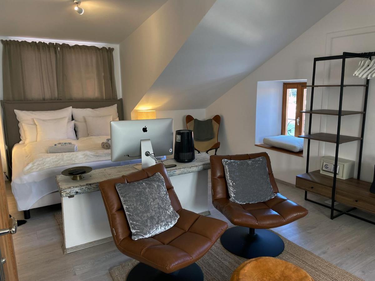 Fredys Apartments Stari Grad  Eksteriør bilde
