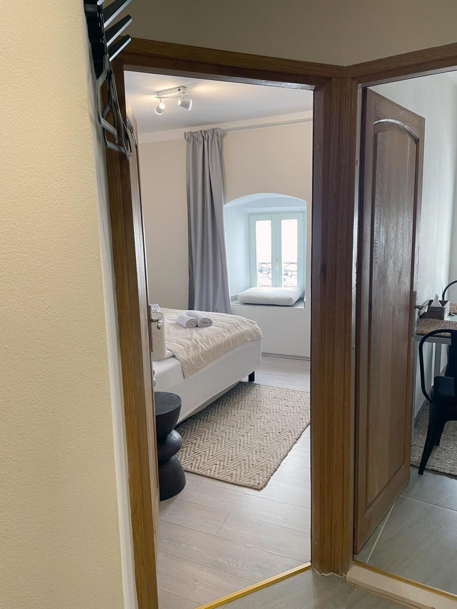 Fredys Apartments Stari Grad  Eksteriør bilde